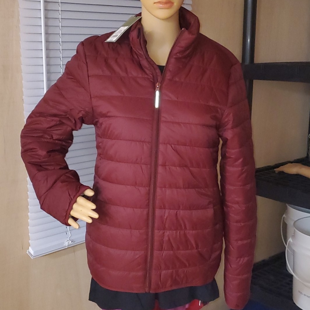 Light weight puffer jacket
